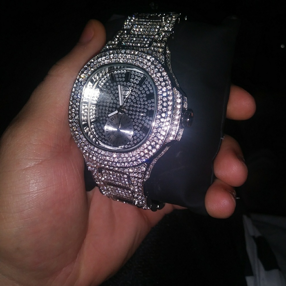 Diamond Watch - Picture 4 of 7